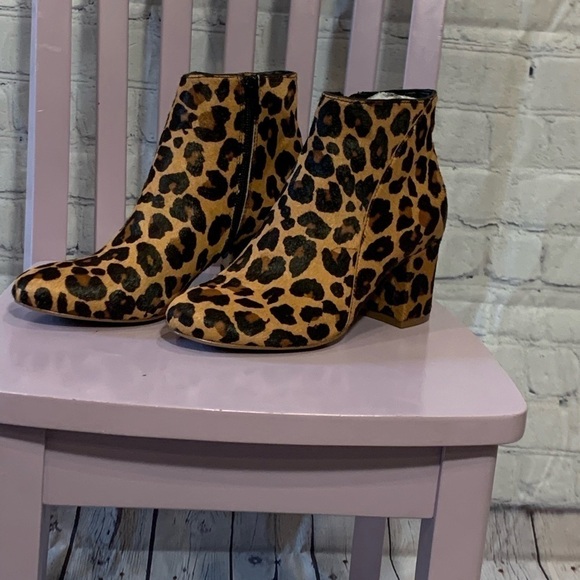 FLORIANN CALF HAIR ANIMAL PRINT ANKLE BOOTS BRAND NEW - Picture 8 of 9